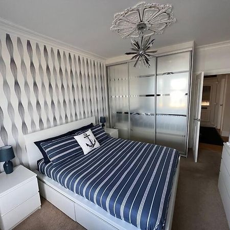 Fantastic 3 Bedroom Holiday Home 밀포트 외부 사진